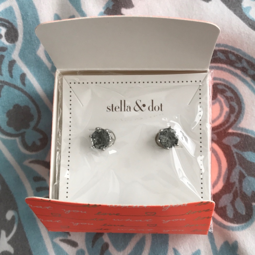 Stella & Dot Smokey Studs